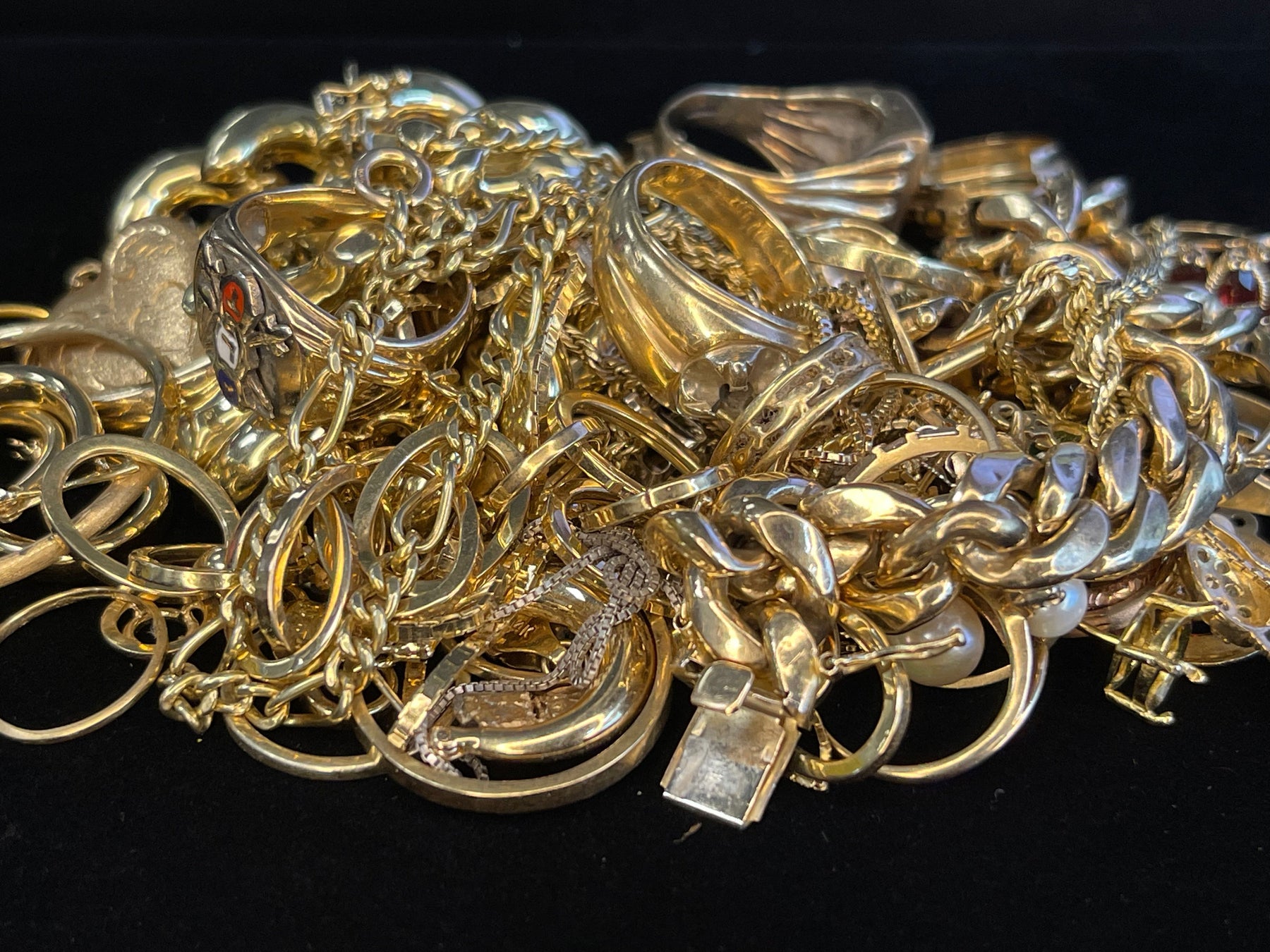 Pile of scrap gold jewelry