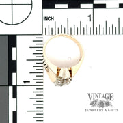 14ky gold 1ct Diamond cluster tapered ring with scale