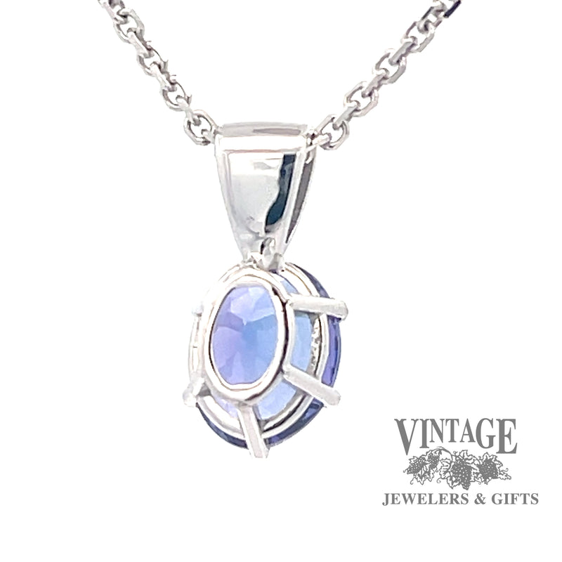 2.24 carat oval tanzanite 14kw gold pendant back