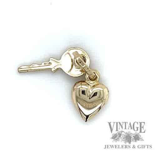 Heart w/Key 14k pendant