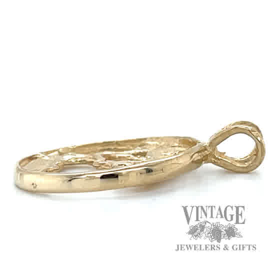 Tree Ring 14k gold pendant side