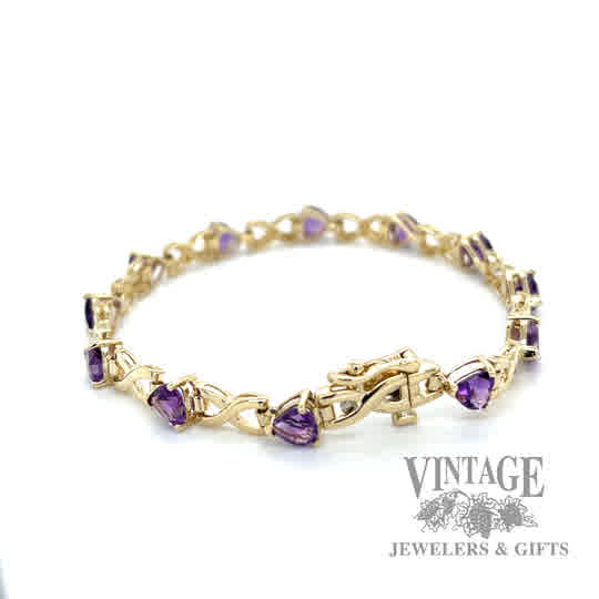 7.5" Tennis Link w/ Heart Shaped Amethyst round side