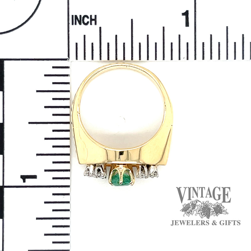 Oval emerald and diamond 14ky gold ring scale