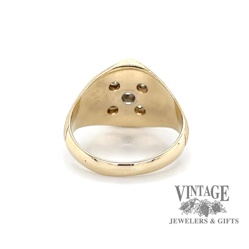 Diamond cluster 14ky gold ring