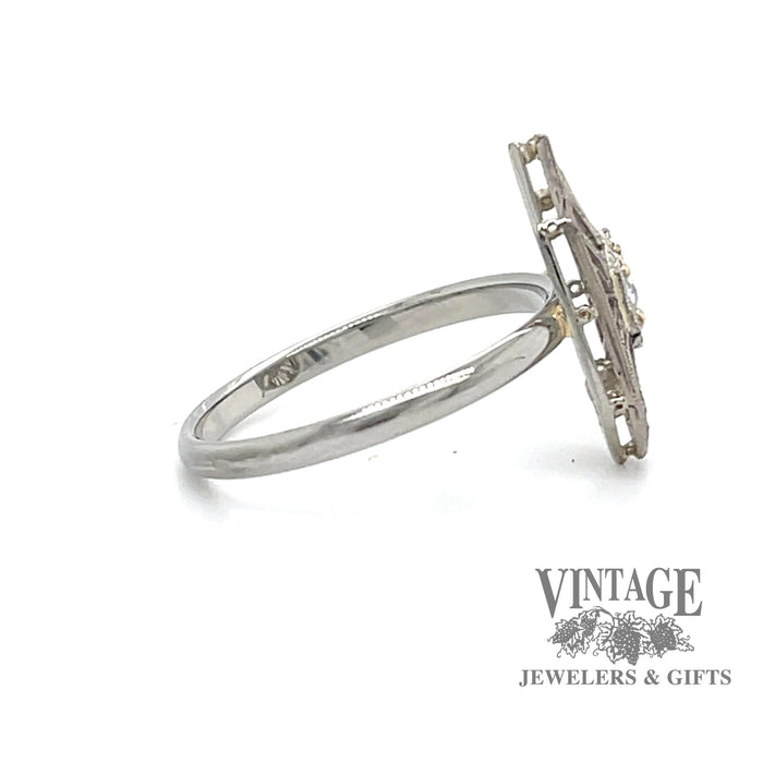 Vintage Hexagonal Ring in 18k White Gold SIDE