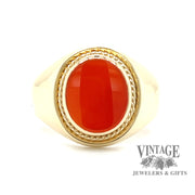 Carnelian 18ky gold ring