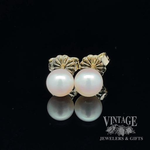 5.5 mm Pink rose pearl 14k gold stud earrings