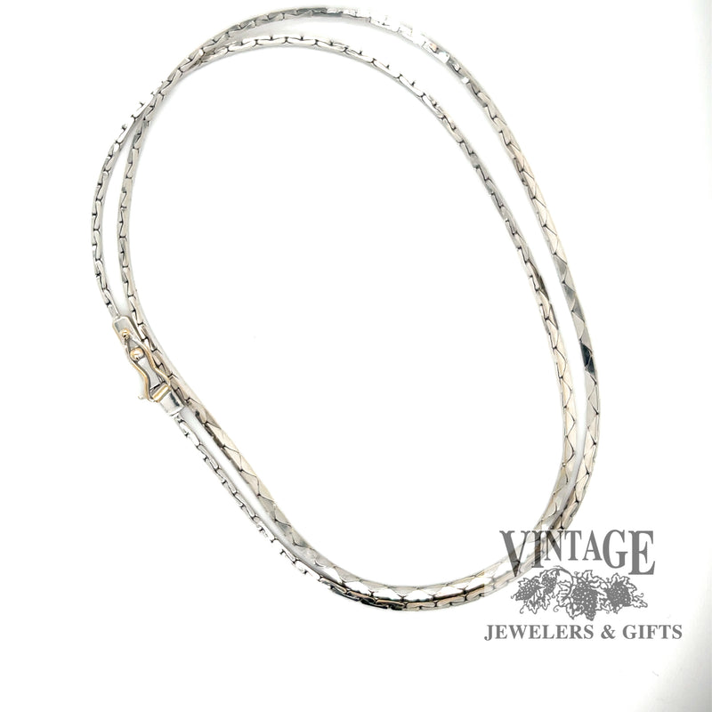 16" cobra chain in 18k white gold