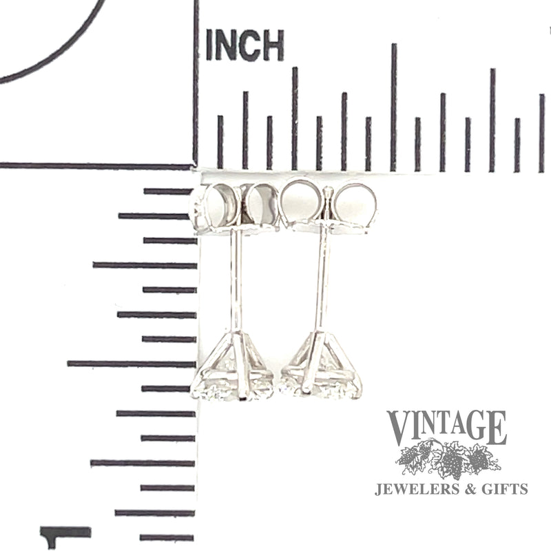 1.03 Ctw. 14kw gold lab made diamond martini stud earrings scale