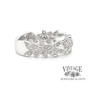 Floral pierced 14kw gold and diamond ring side