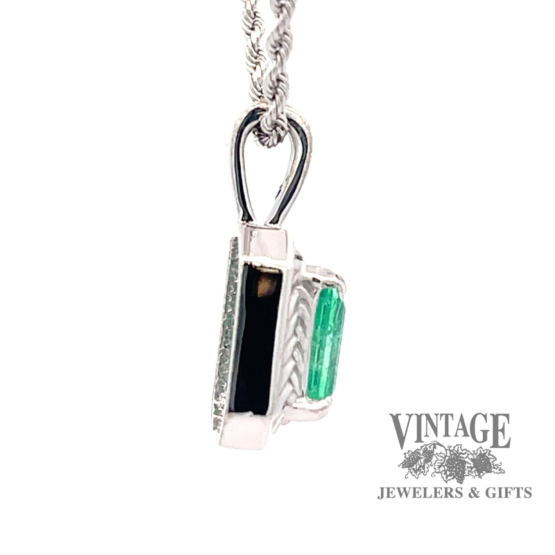 2.16 carat natural emerald 14kw gold pendant side