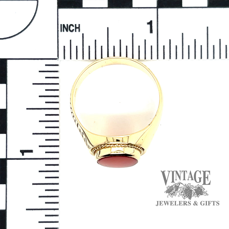Carnelian 18ky gold ring scale