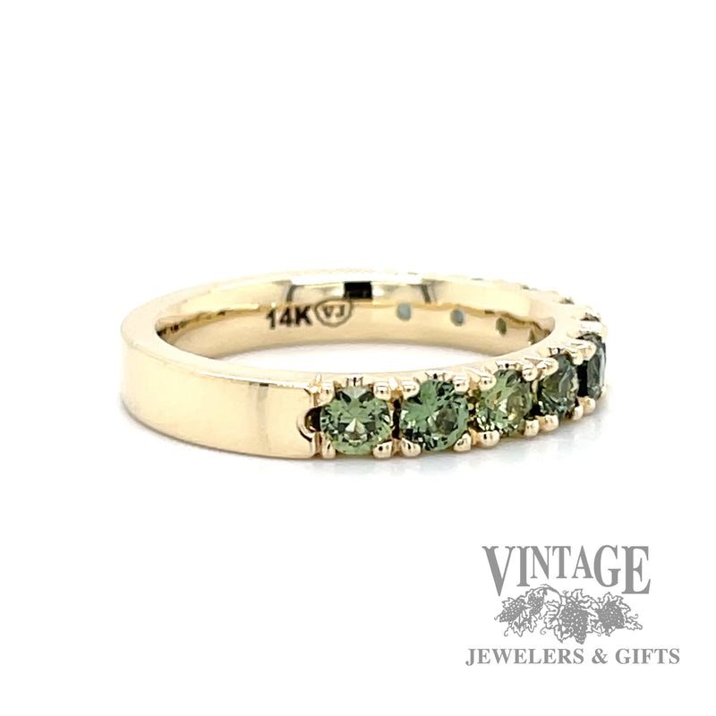 Ombré gradiant green/teal sapphire 14k gold ring band.