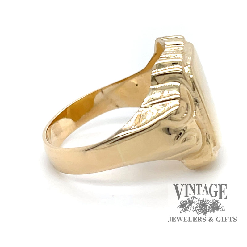Vintage 14ky gold hollow signet ring side