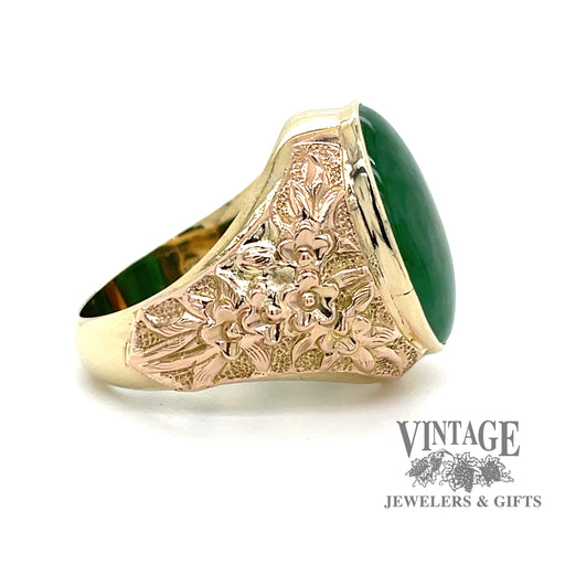 Vintage Floral Jadeite Ring in 14k SIDE