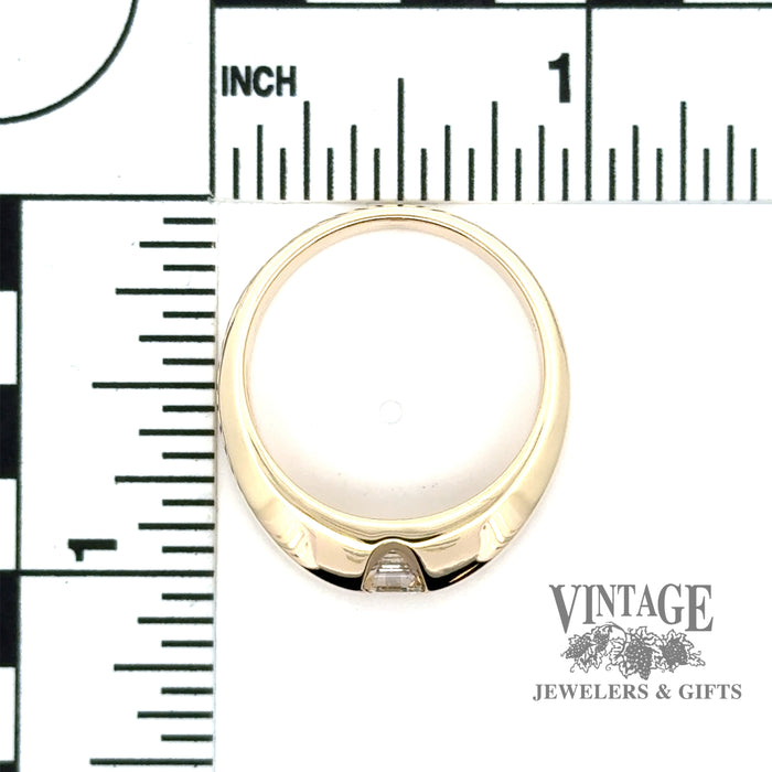14 karat yellow gold .49ct emerald cut bar set diamond ring with scale
