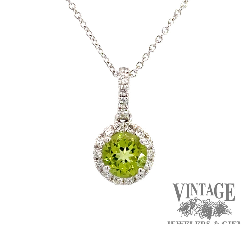 Peridot and diamond 18kw gold pendant