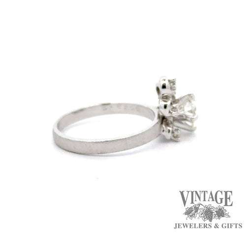 14kw gold .78ctw diamond vintage cluster ring, side view