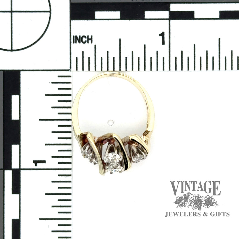 14ky gold .88ctw diamond freeform diagonal design cluster ring.88ctw diamond freeform cluster ring with scale