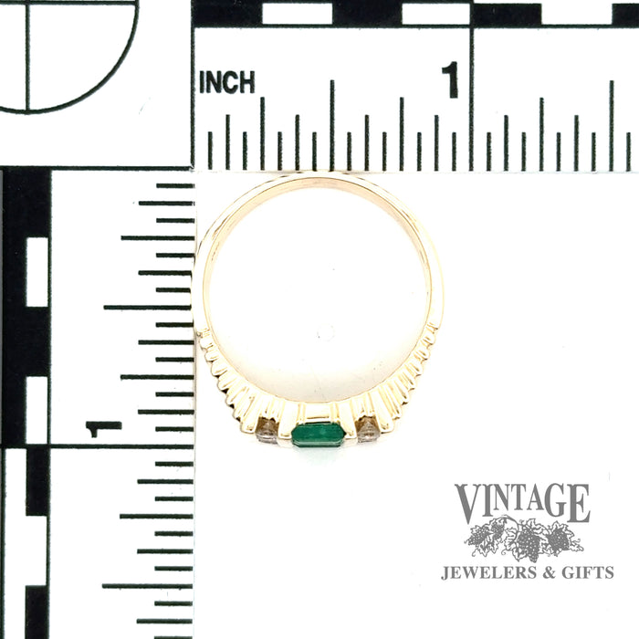 14ky gold 1ct Emerald and diamond bar set ring with scale