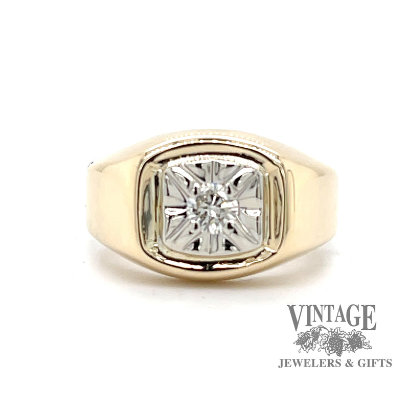 Diamond illusion head 14k gold signet ring