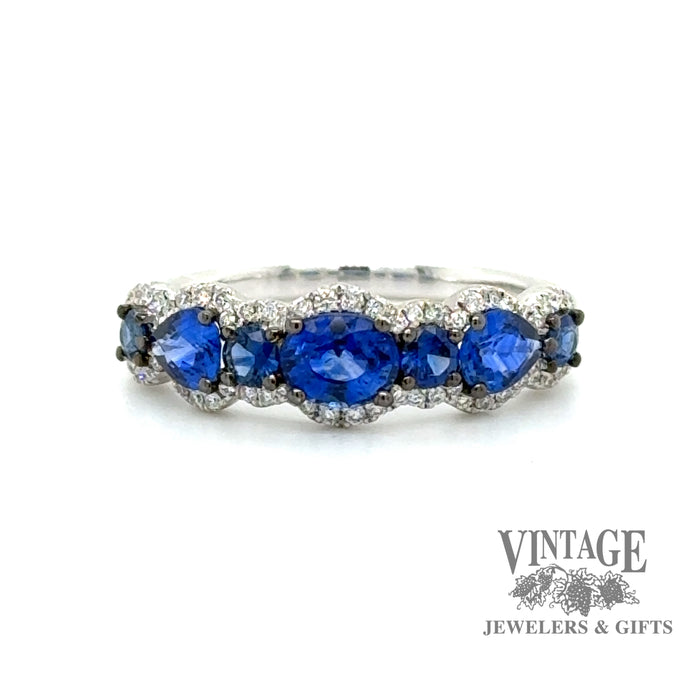 Blue sapphire and diamond 14kw gold ring