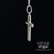 Pave diamond 14kw gold cross necklace side