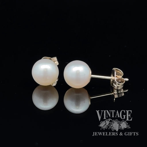 14 karat yellow gold 6.5 mm cultured white pearl pierced stud earrings