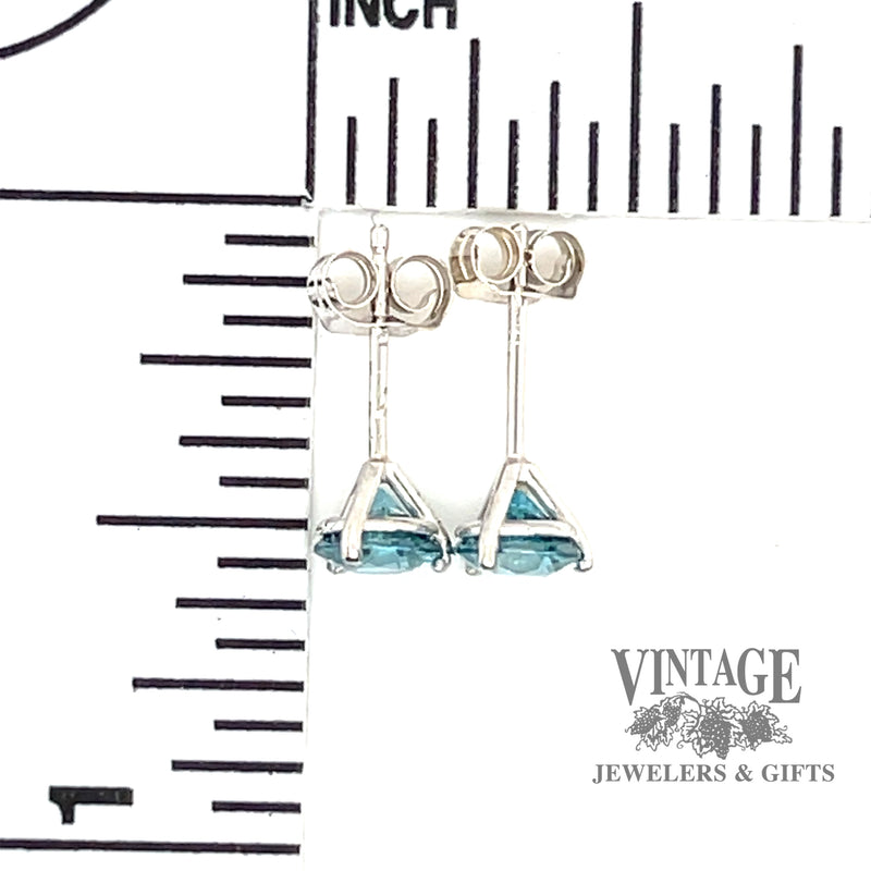 1.54 CTW Blue zircon 5mm round 14KW gold martini stud earrings scale