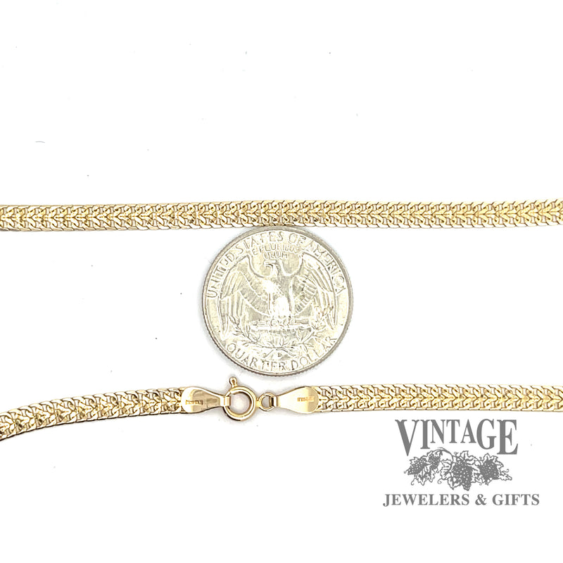 18” 14ky gold 4.2 mm double curb link chain scale