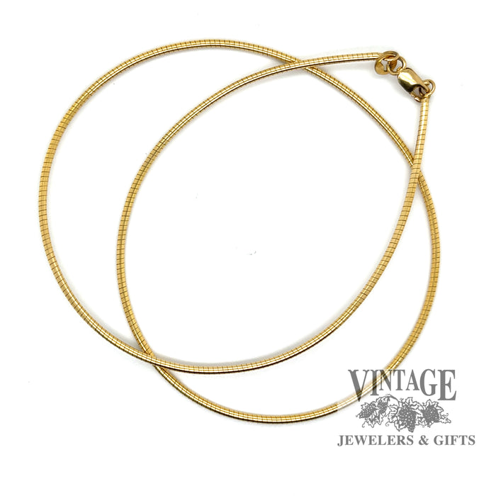 16” 14k gold round omega necklace