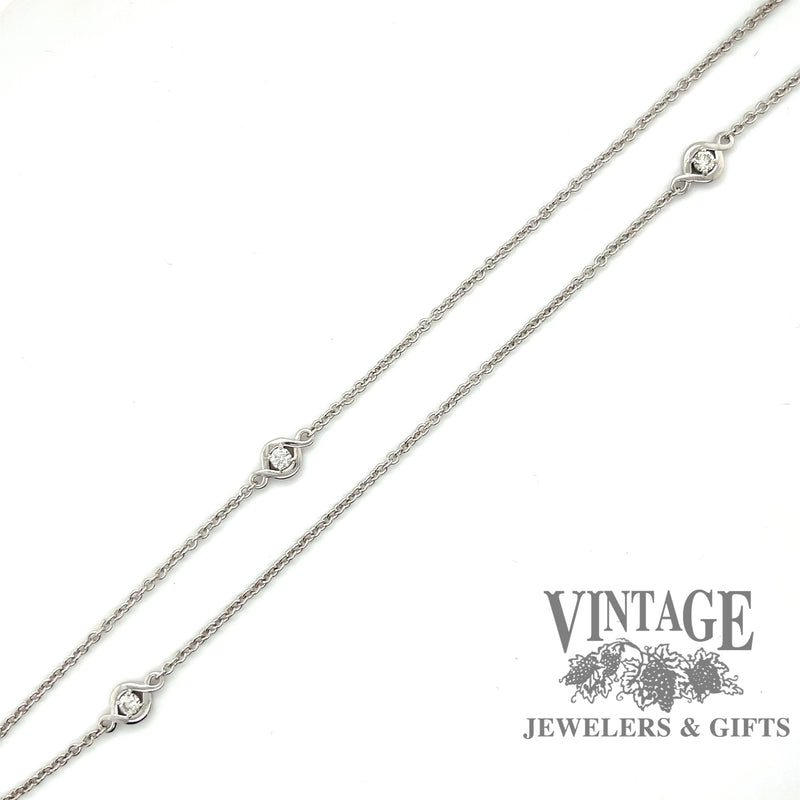 Hearts on Fire 18 karat white gold 40” diamond station chain necklace