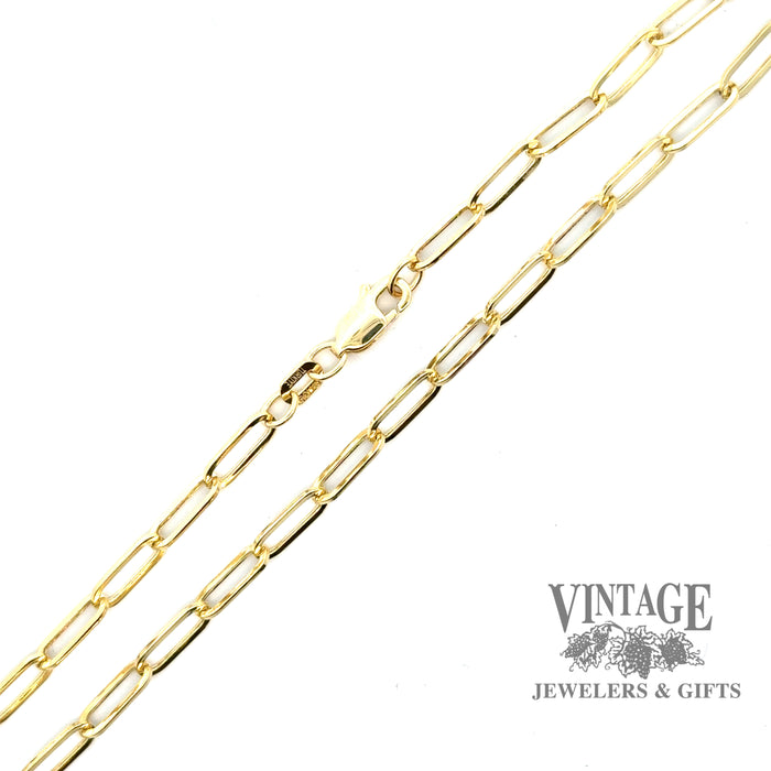 14ky gold 18” 3.2 mm Paperclip chain, closeup