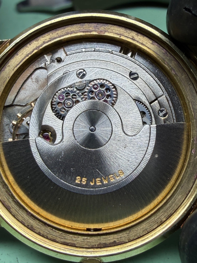 Vintage 14K Yellow Gold Automatic 25-Jewel Wristwatch – ETA 2456