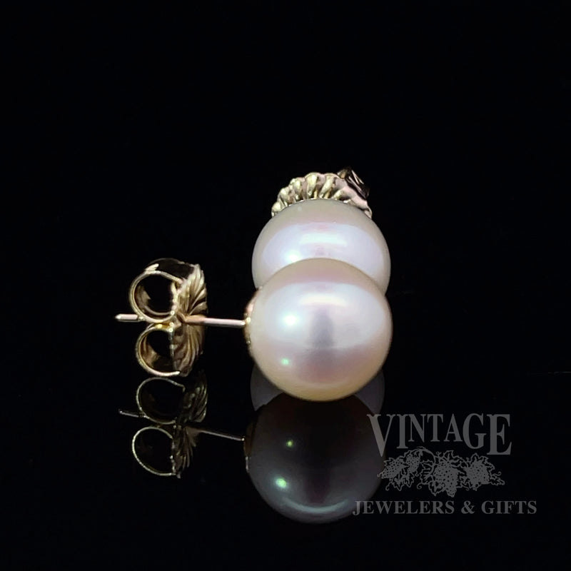 10 mm South sea pearl 14k gold stud earrings side