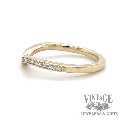 Side 14k yellow gold chevron ring with diamonds