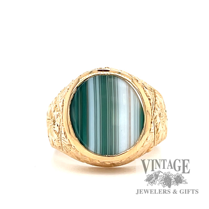 etched leaf design 14k yellow gold ring with agate front