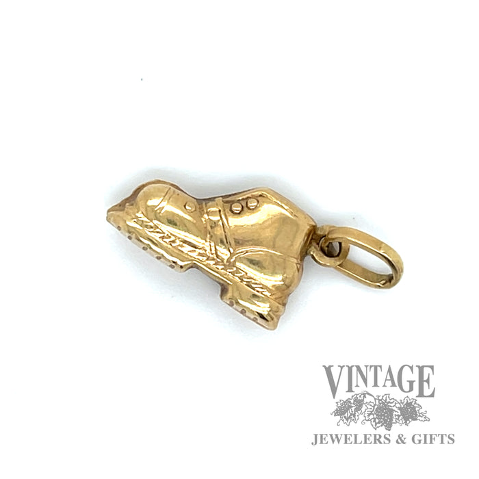 Shoe 14k yellow gold charm