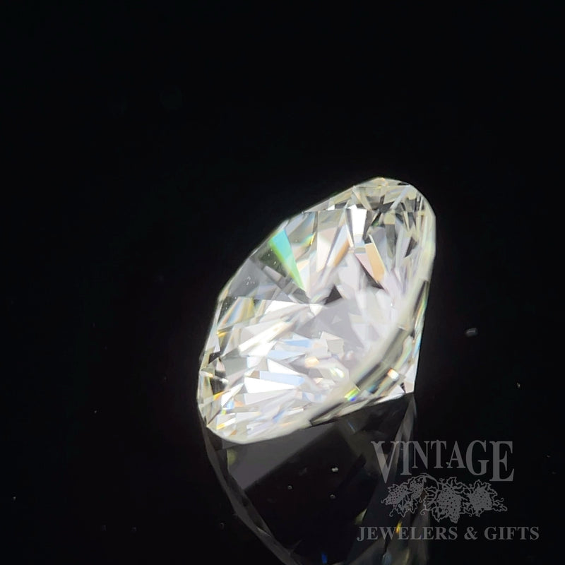 2.64 Carat Round Brilliant, J color, VS2 clarity, Natural Diamond Side View