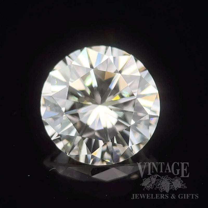 2.64 Carat Round Brilliant, J color, VS2 clarity, Natural Diamond Front View