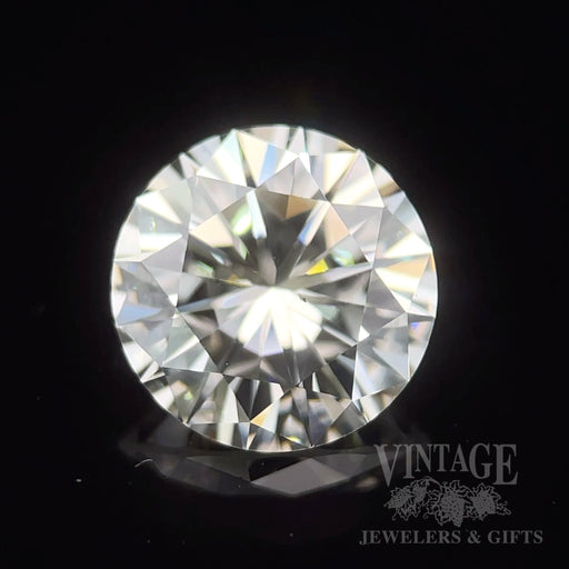 2.64 Carat Round Brilliant, J color, VS2 clarity, Natural Diamond Front View