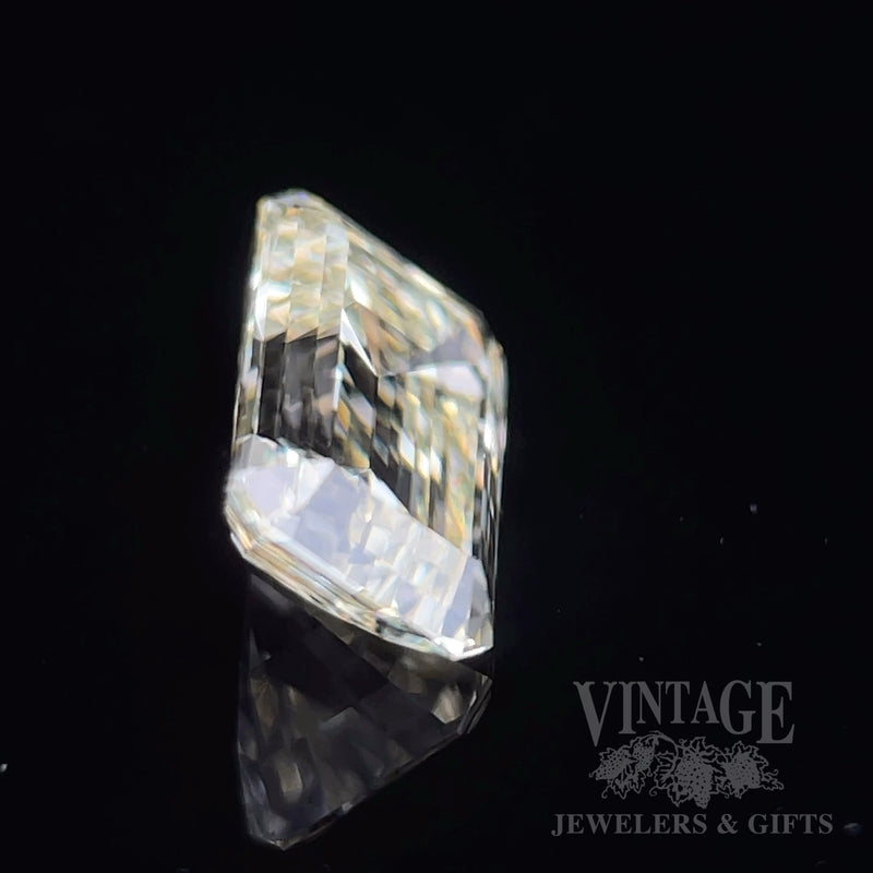 1.7 Carat U/V Color VS2 Clarity Emerald Cut Natural