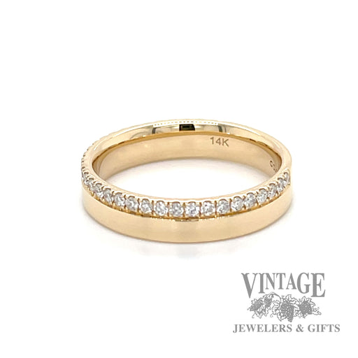 14k yellow gold ring band with diamond accent top border side1