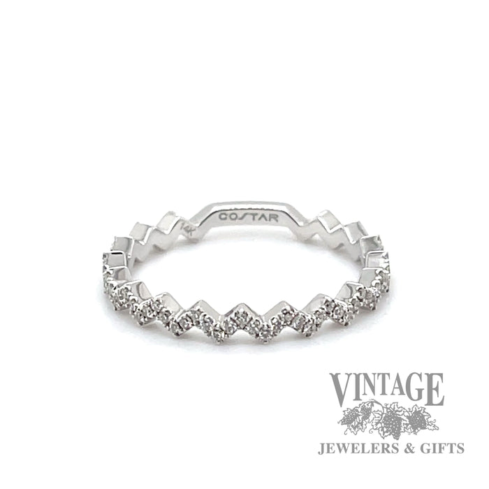 Zigzag 14k gold and diamond ring white gold