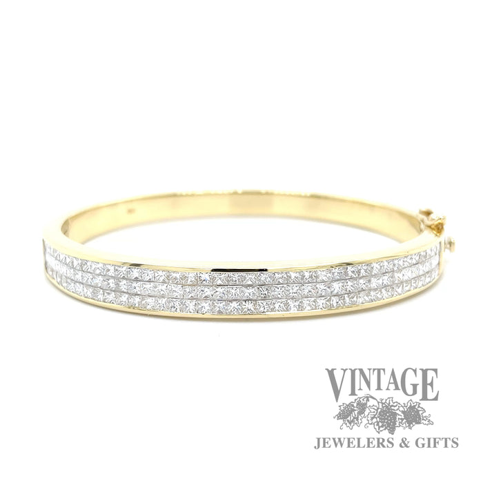 7.75 CTW Diamond 18k solid gold hinged bangle bracelet