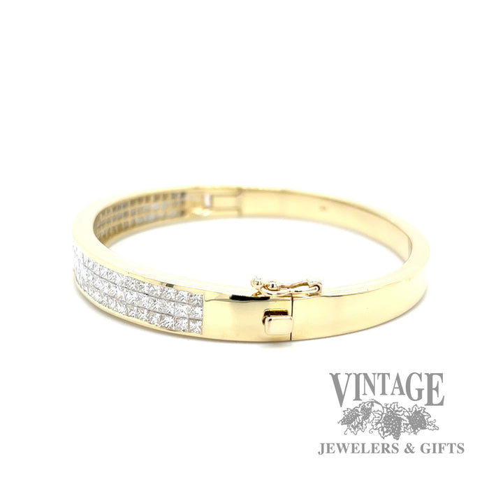 7.75 CTW Diamond 18k solid gold hinged bangle bracelet