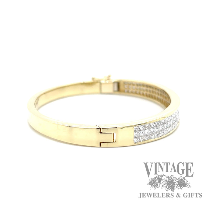 7.75 CTW Diamond 18k solid gold hinged bangle bracelet