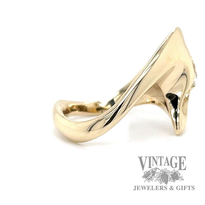 Natural diamond set in yellow gold freeform ring side2