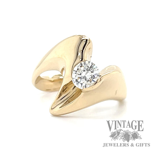 Natural diamond set in yellow gold freeform ring