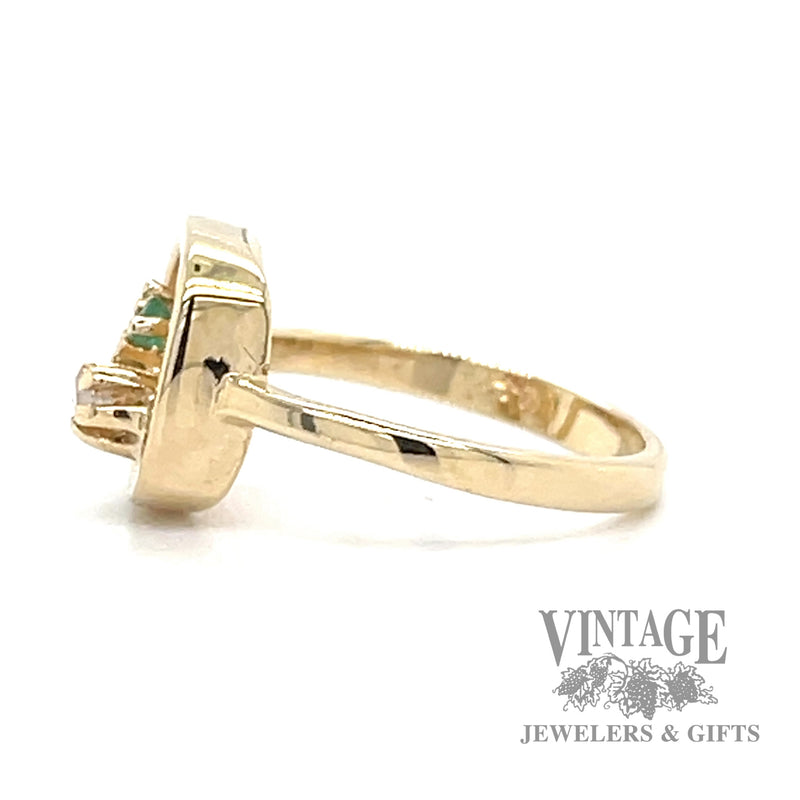 Emerald and diamond contemporary 14k gold ring